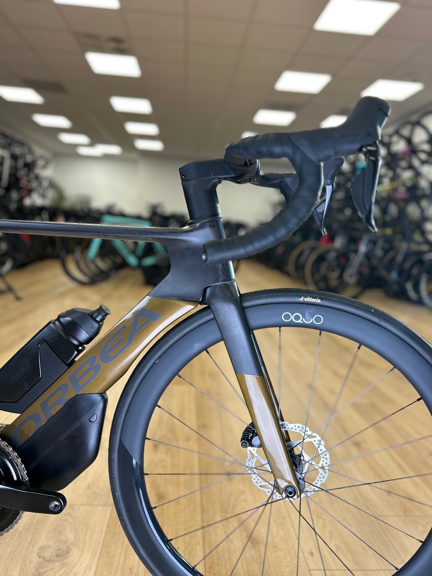 0km Showroom Model Orbea Orca Aero M30iLTD Di2 Carbon Racefiets