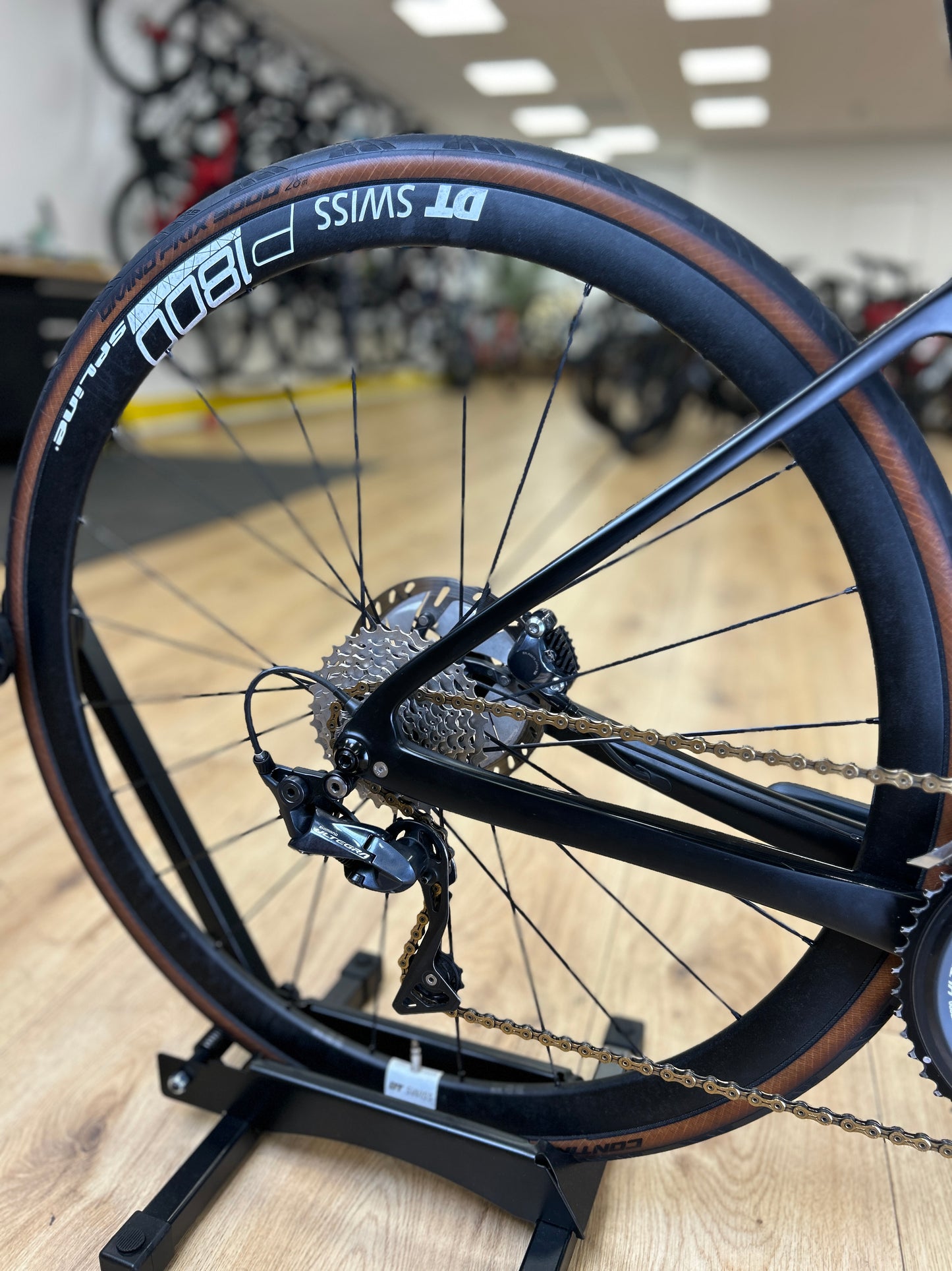 Apex Flare Carbon Racefiets