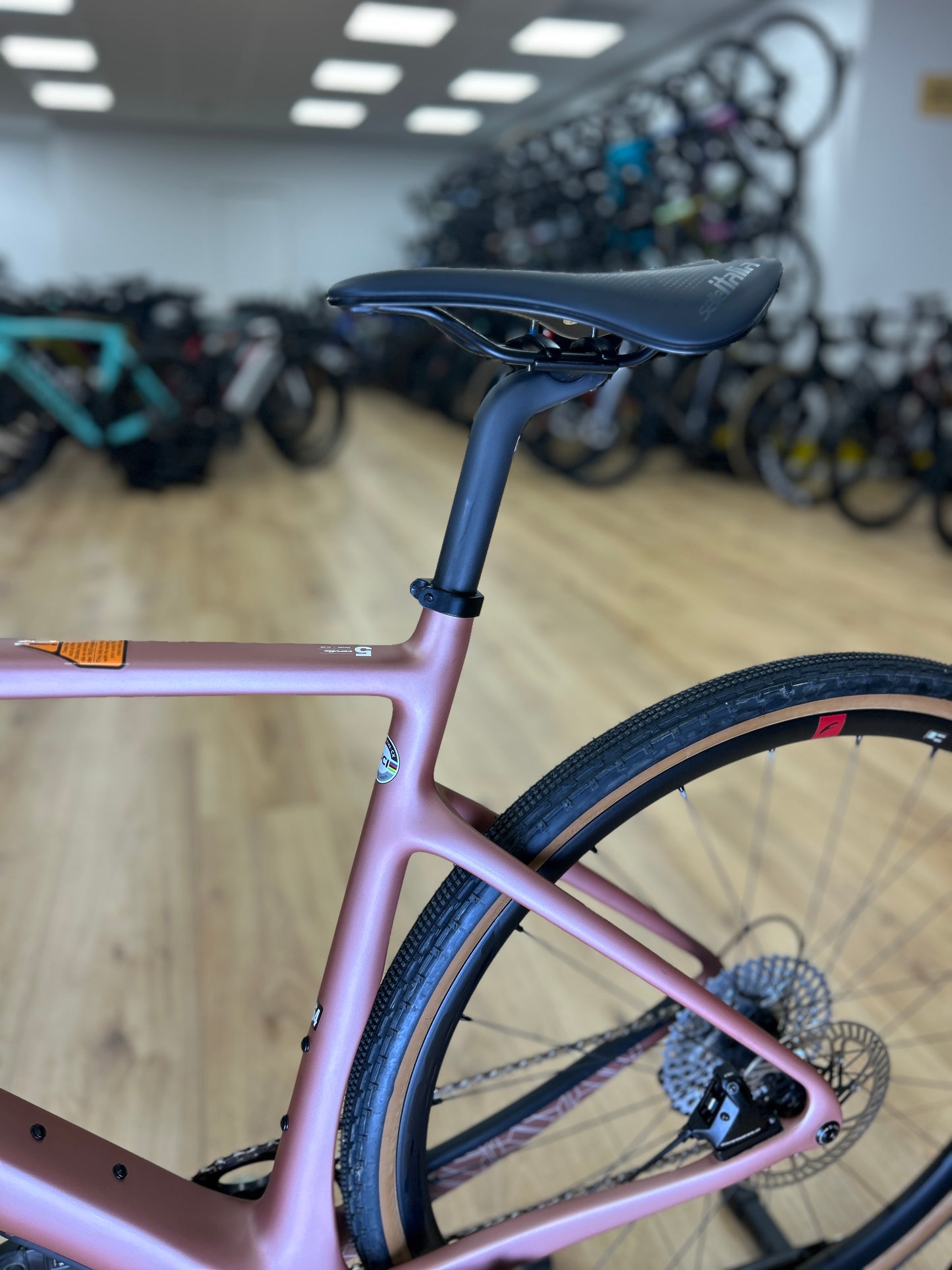 0km Showroom Model Cervélo Áspero-5 Gravel Fiets