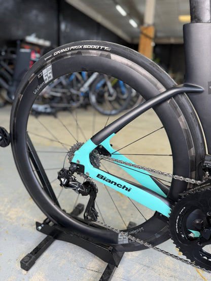 Bianchi Aquila CV Dura Ace Di2 Carbon Racefiets