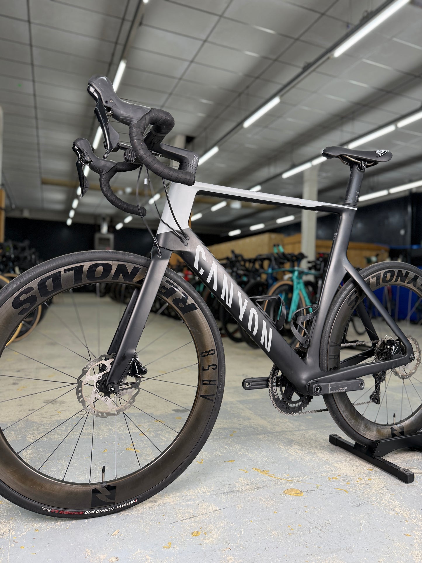 Canyon Aeroad Carbon Racefiets