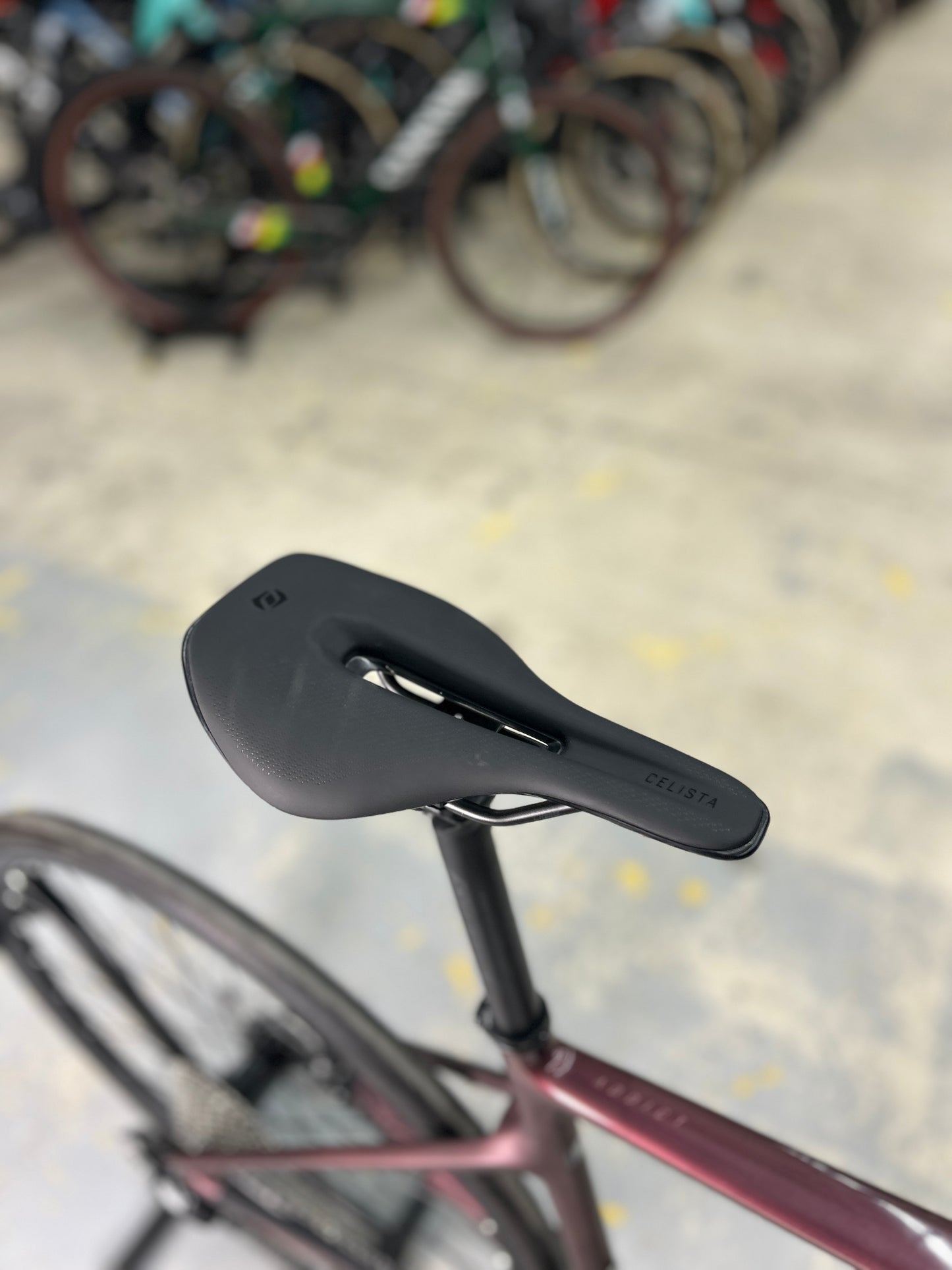 NEW Scott Contessa Addict 25 Carbon Road Bike