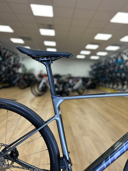 SHOWROOM MODEL 0km Giant Defy Advanced 1 Di2 Carbon Racefiets