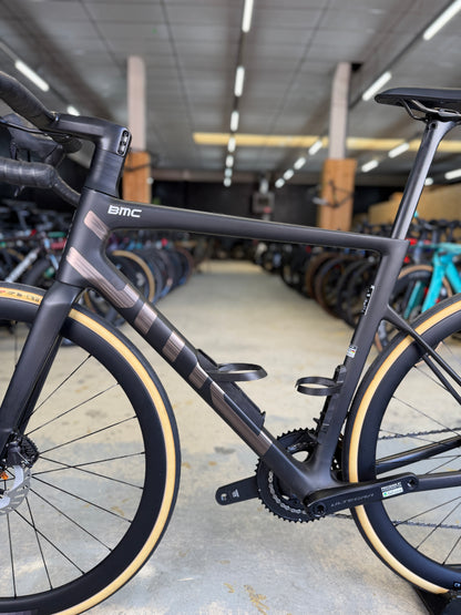 NIEUW BMC Teammachine SLR01 Di2 Carbon Racefiets