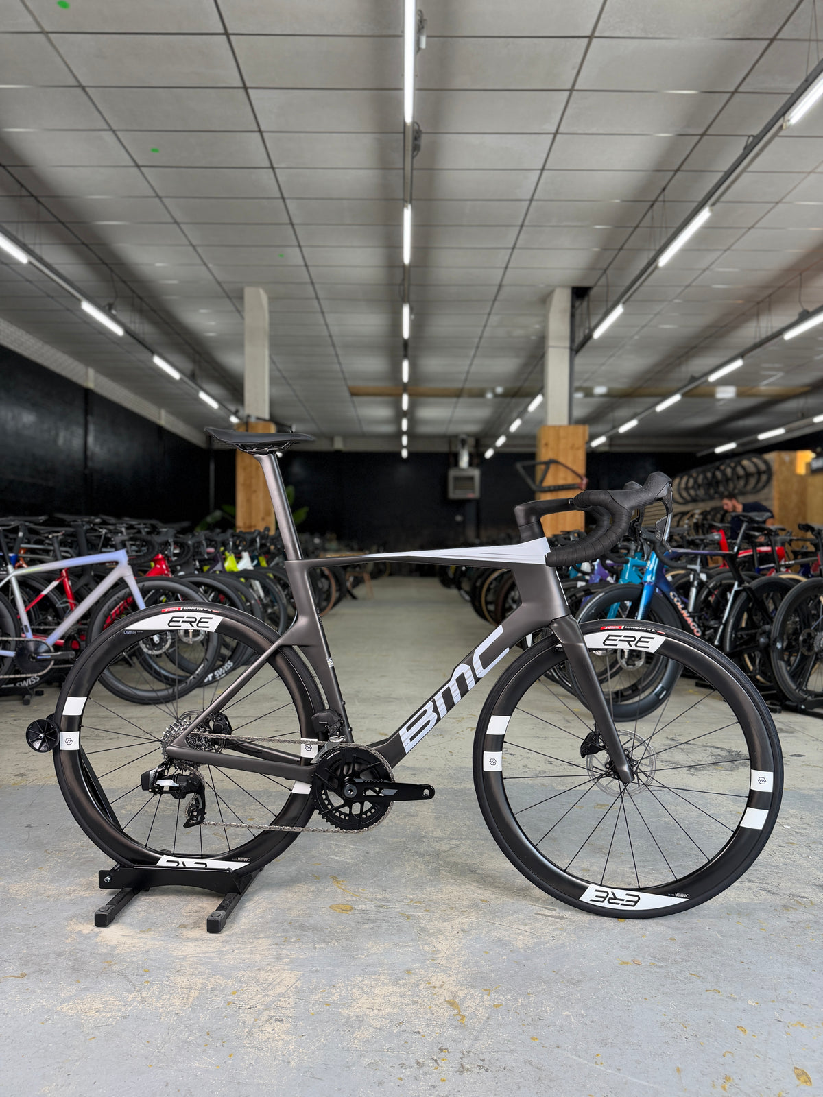NEW BMC Teammachine R 01 AXS Carbon Road Bike