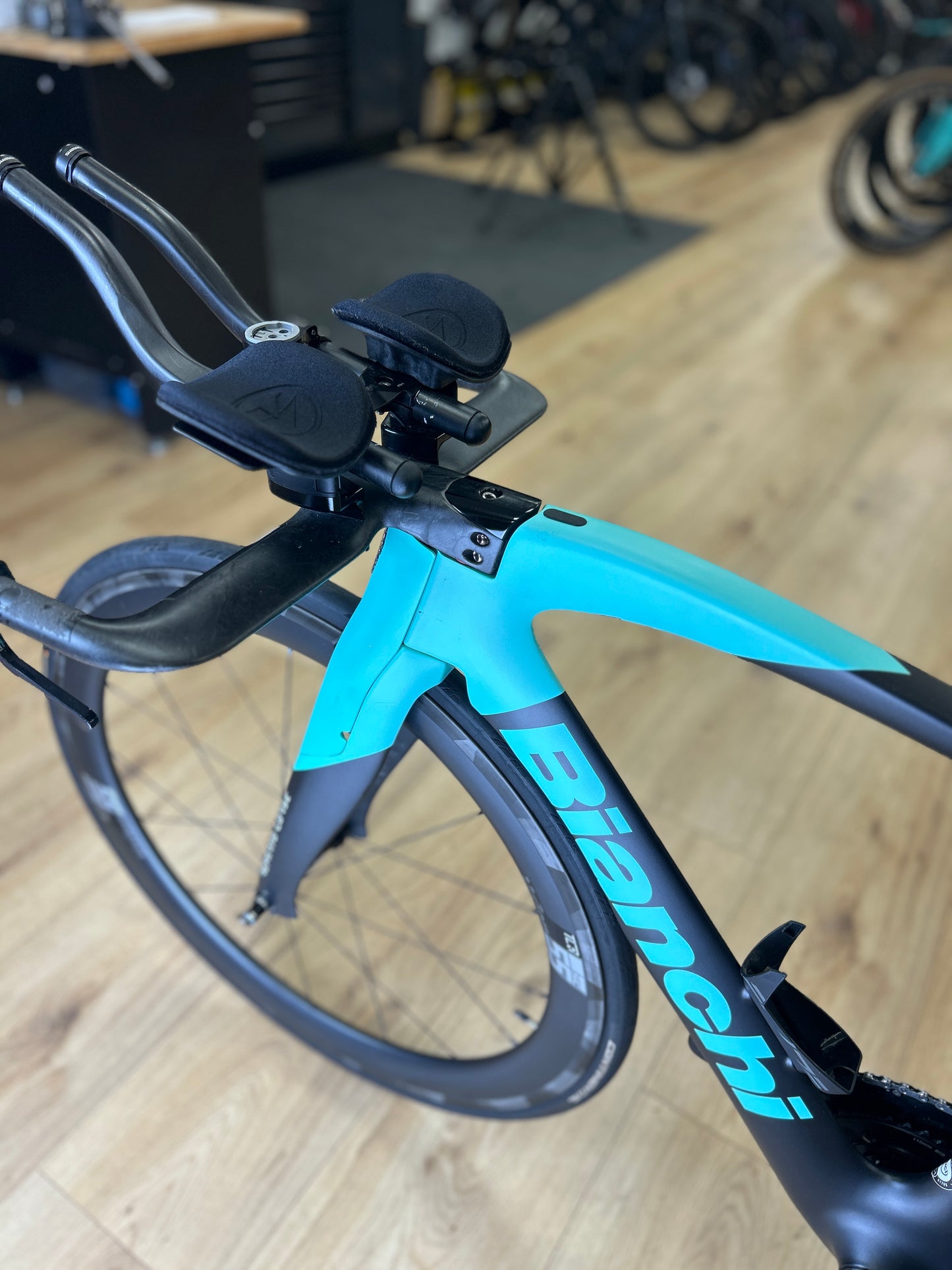 Bianchi Aquila CV Di2 Carbon Racefiets