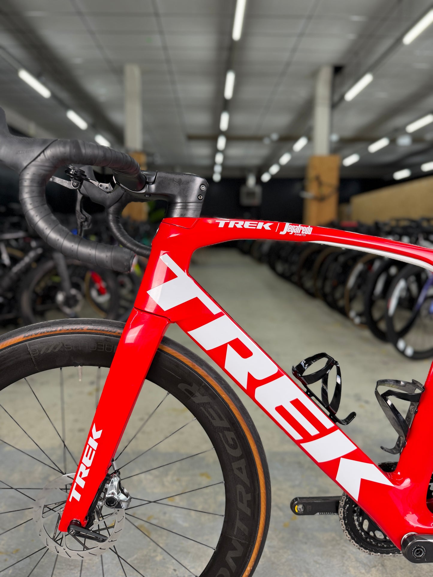 Trek Madone SLR9 SRAM Red eTap Carbon Racefiets