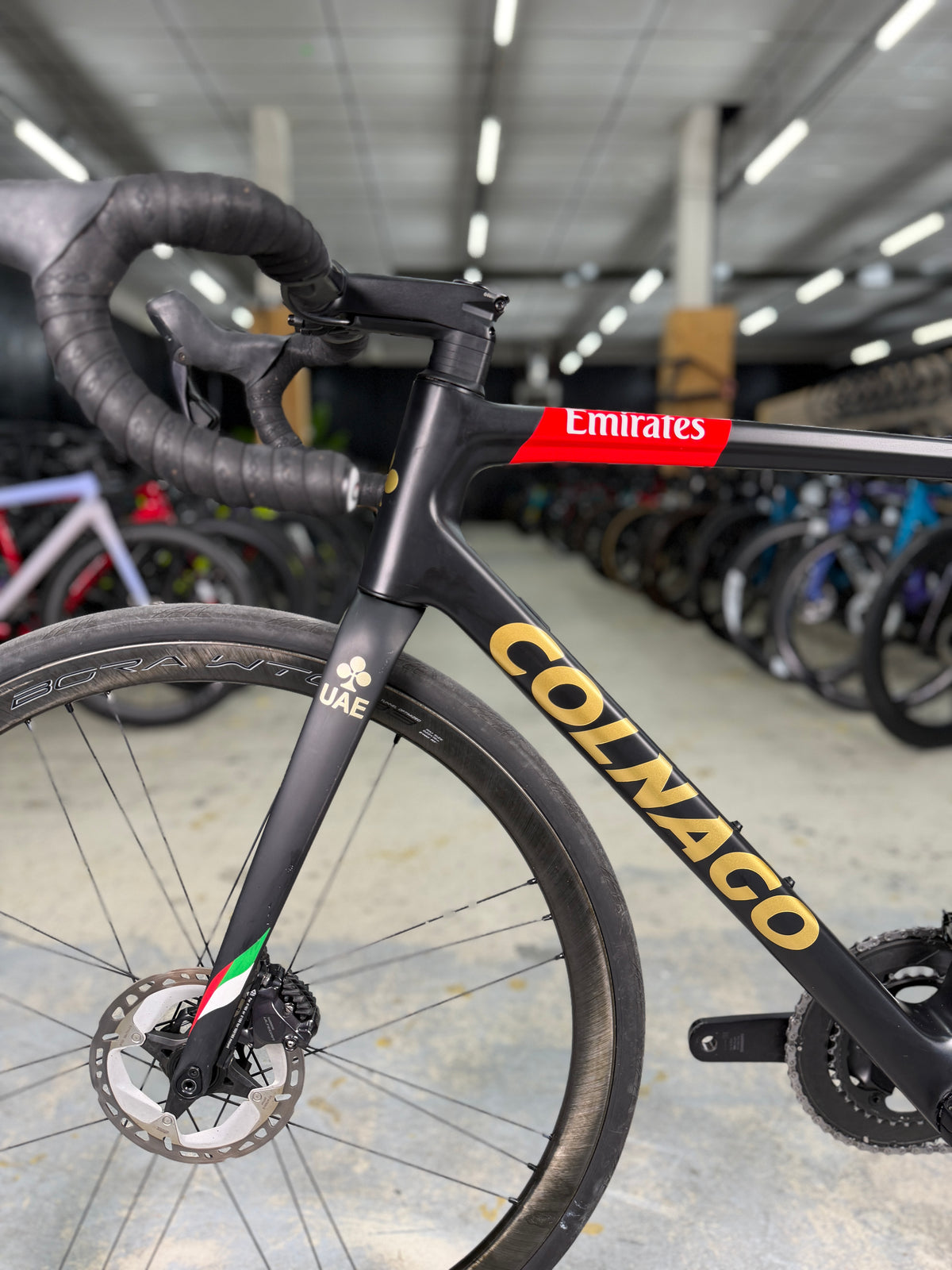 Colnago V3 Di2 UAE Team Carbon Racefiets