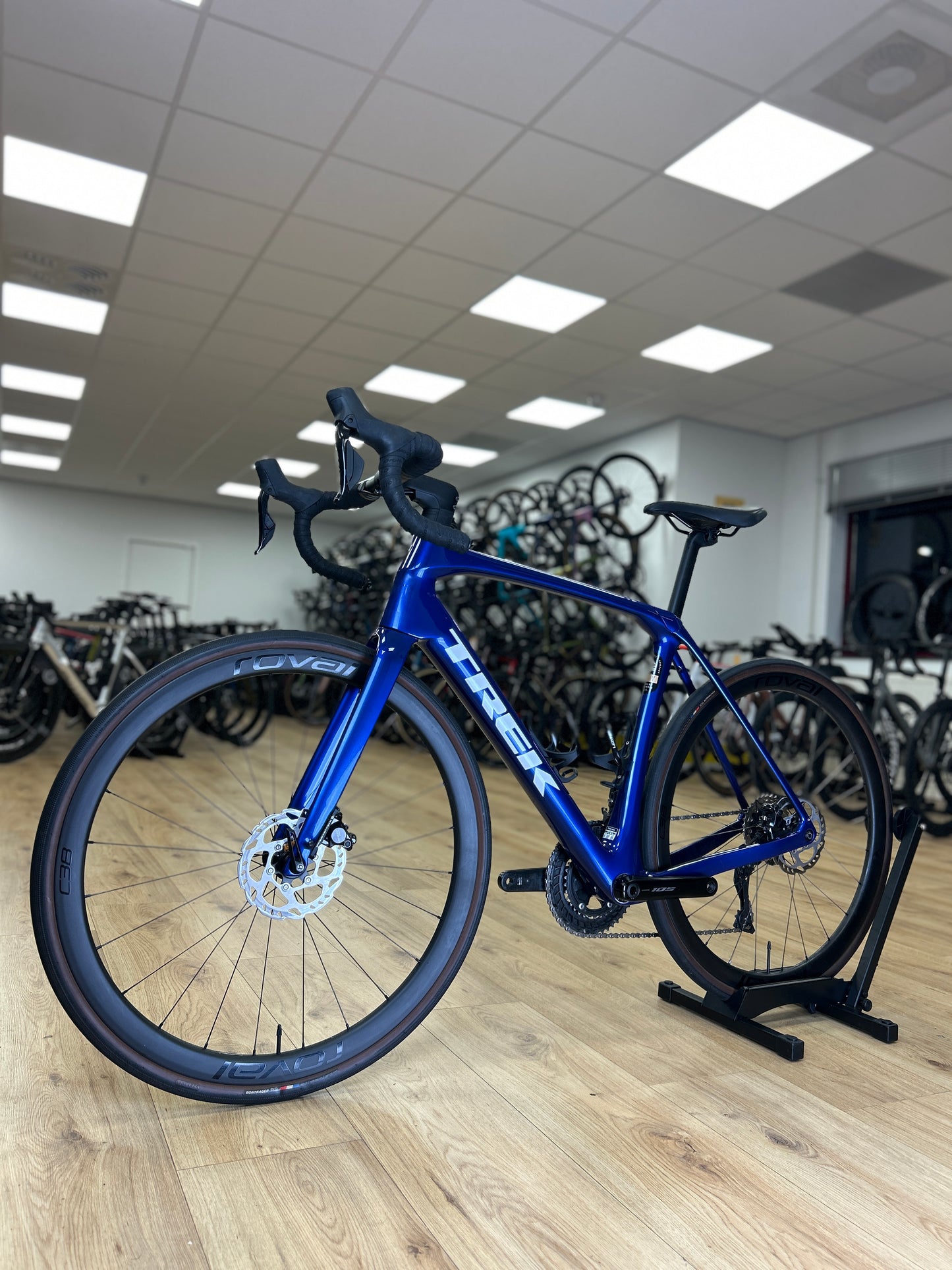 Trek Domane SL6 Disc Di2 Carbon Racefiets