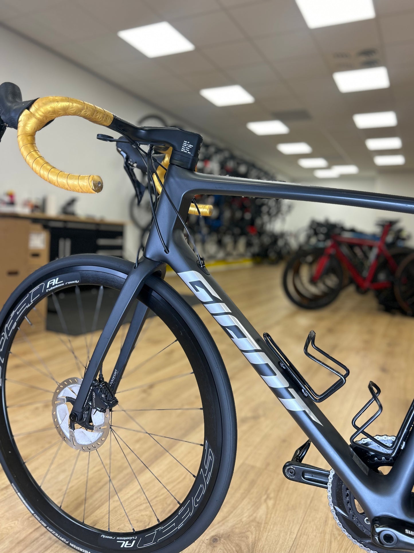 Giant TCR Ultegra Carbon disc Racefiets