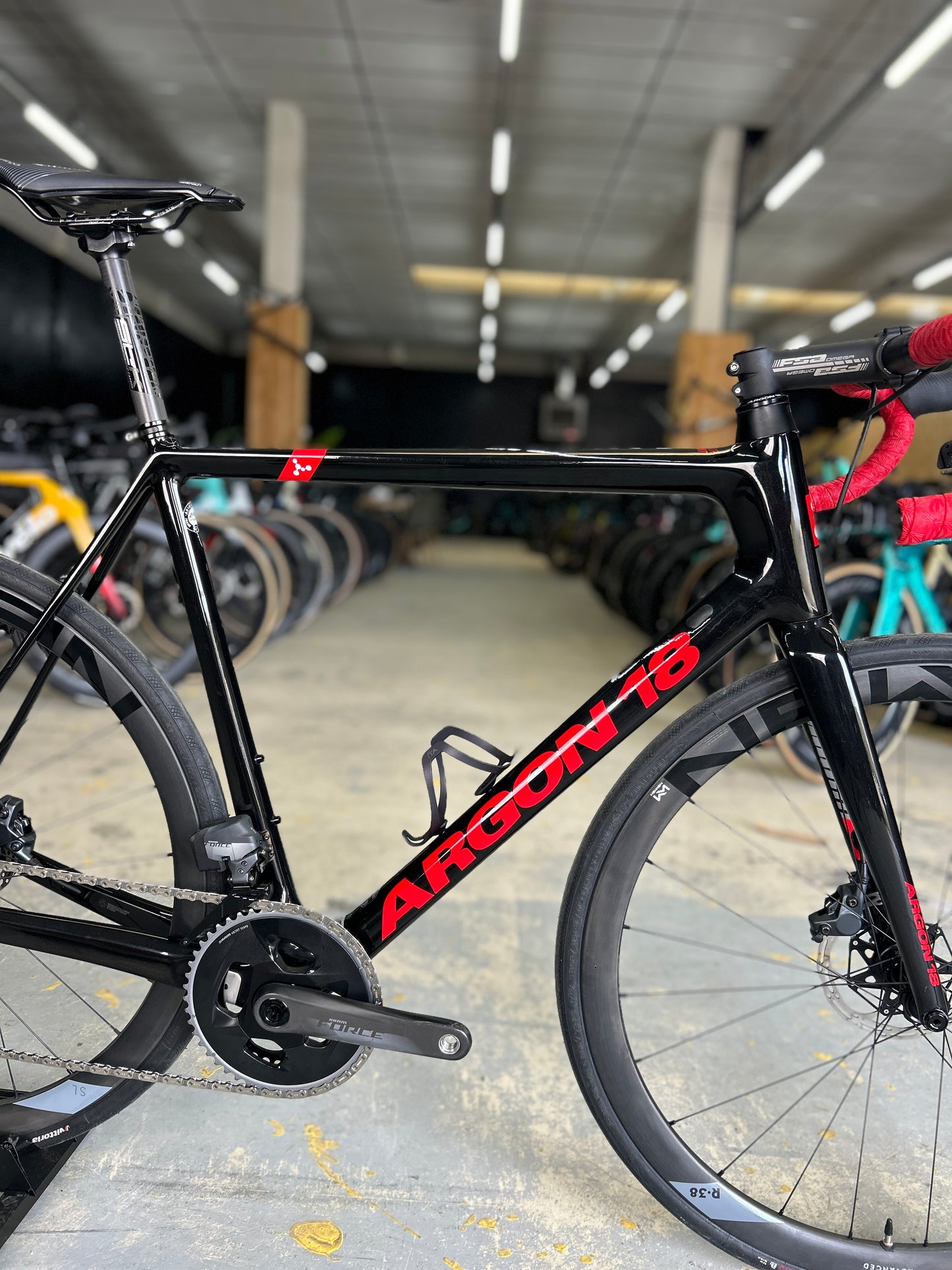 NIEUW Argon18 Gallium AXS Carbon Racefiets