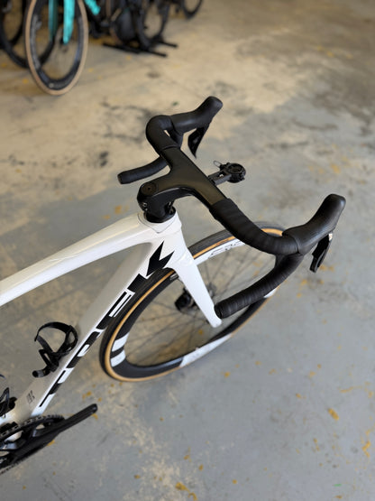 Trek Emonda SLR7 Di2 Carbon Racefiets