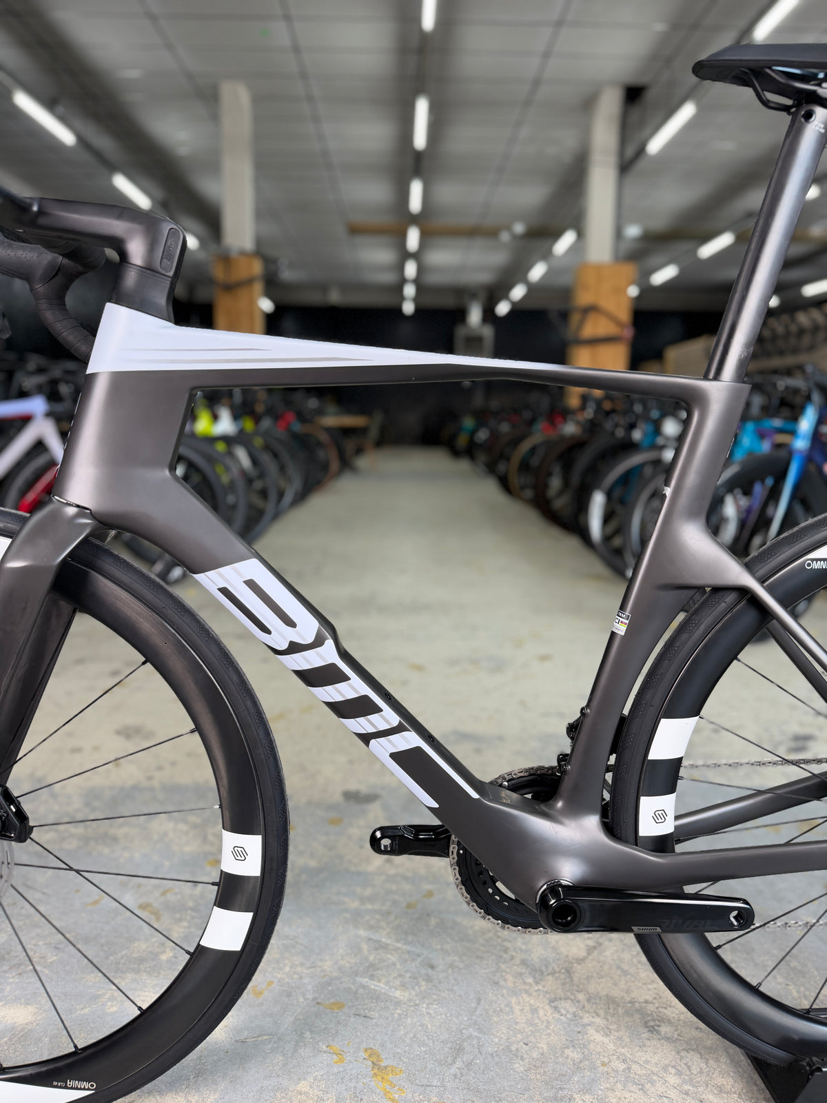 NEW BMC Teammachine R 01 AXS Carbon Road Bike