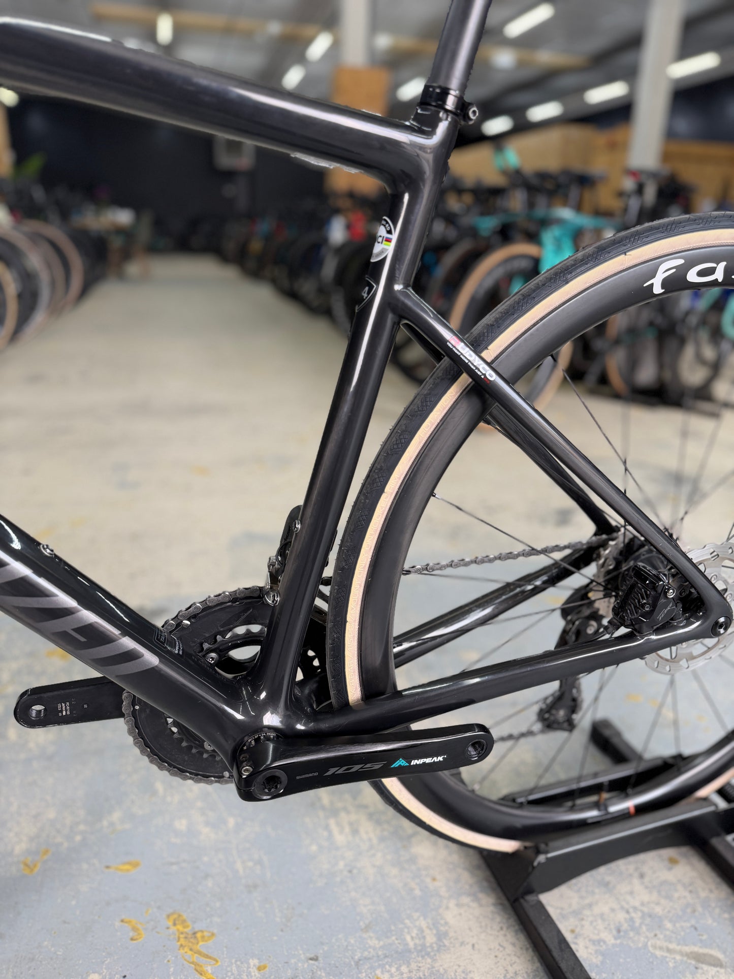 Specialized Tarmac Di2 Carbon Racing Bicycle