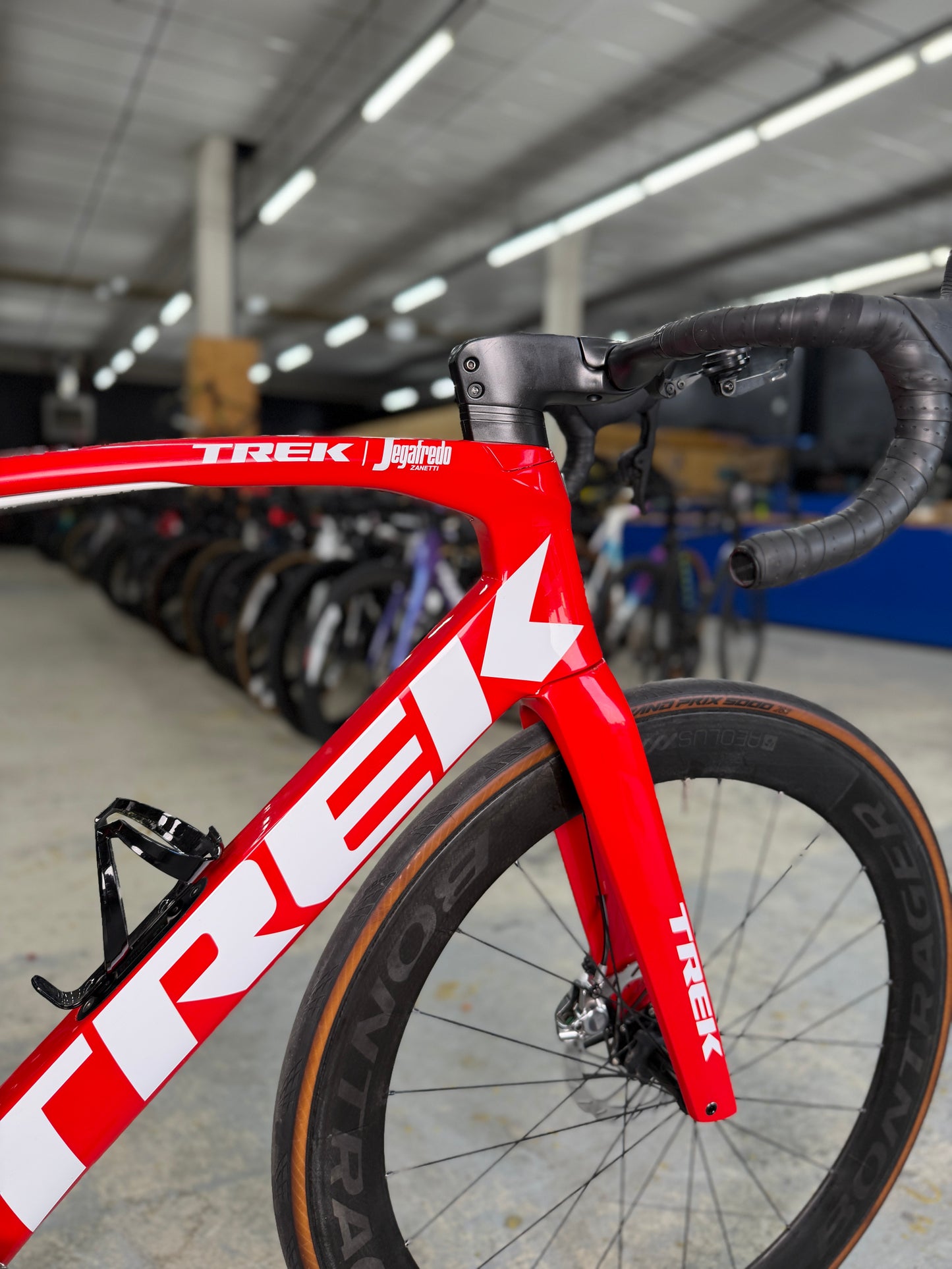 Trek Madone SLR9 SRAM Red eTap Carbon Racefiets