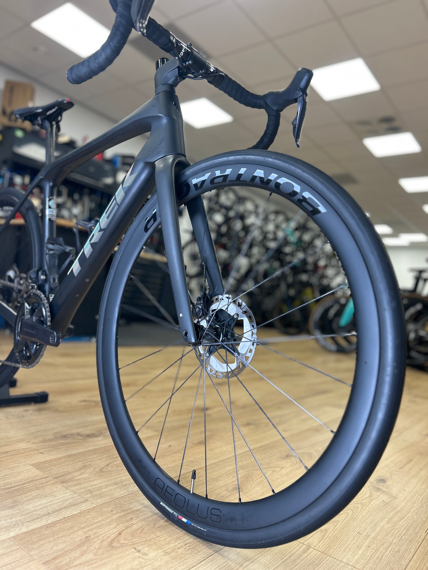 Trek Domane SLR7 Di2 Carbon Racefiets