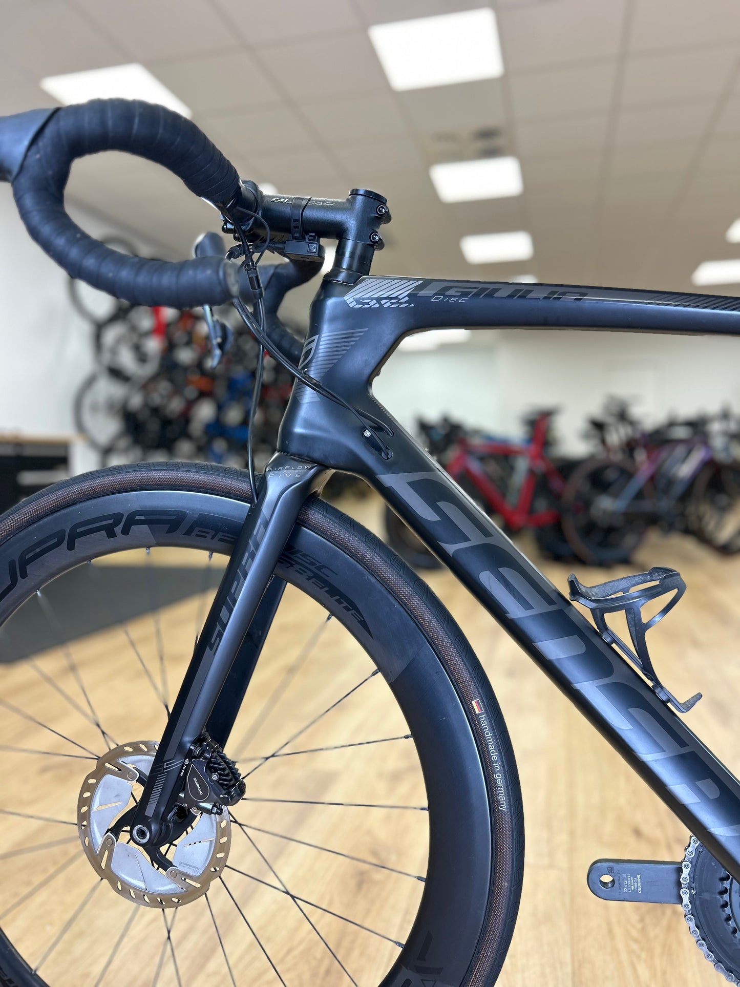 Sensa Giulia Di2 Ultegra Carbon Disc Racefiets