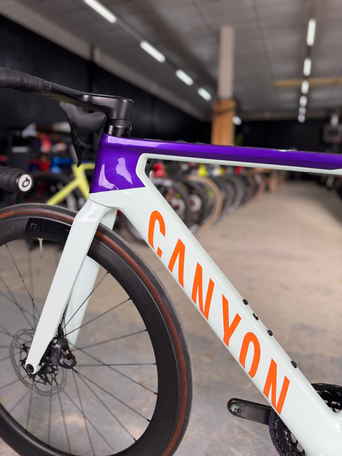 Canyon Aeroad CF SLX Fast Fruit LTD AXS Carbon Racefiets