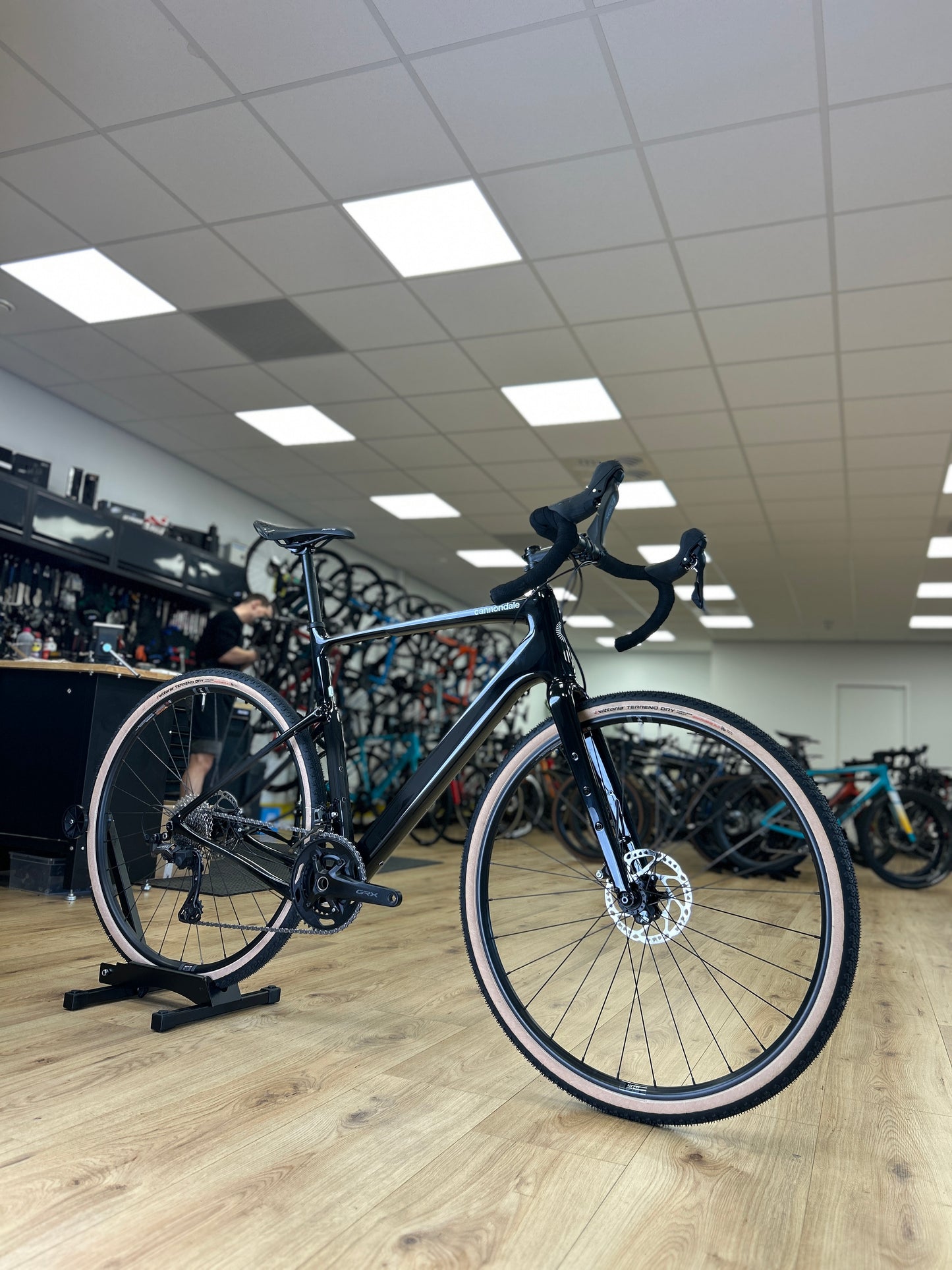 SHOWROOM MODEL Cannondale Topstone 3 Gravel Fiets