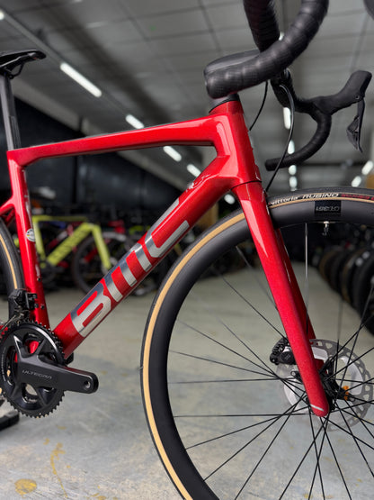 NIEUW BMC Teammachine SLR ONE Di2 Carbon Racefiets