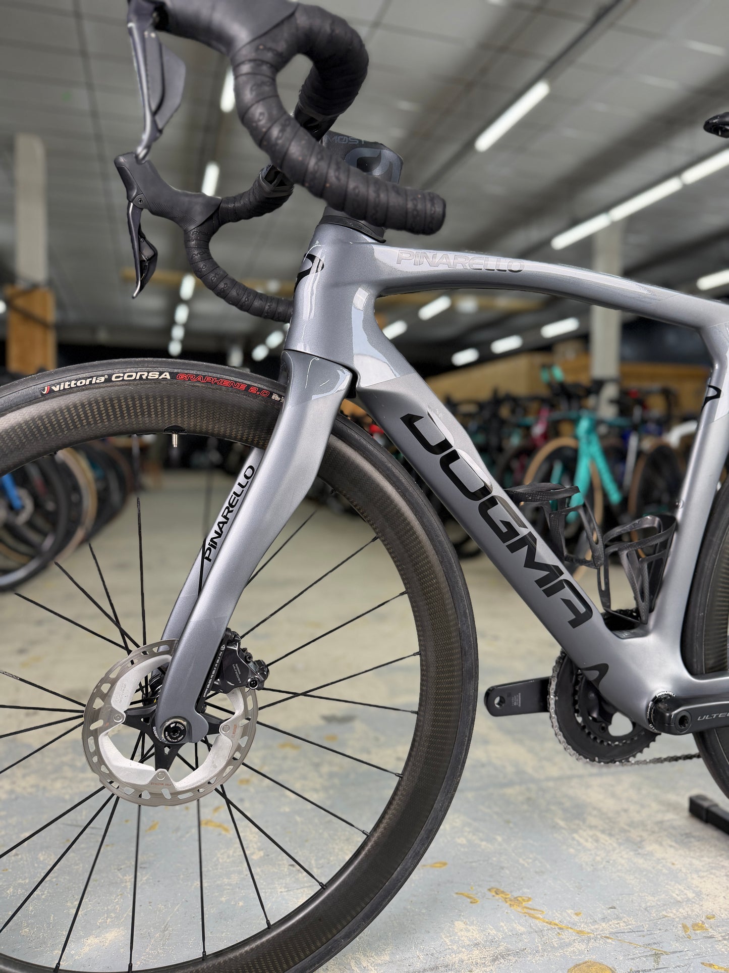 Pinarello Dogma F12 Di2 Carbon Racefiets