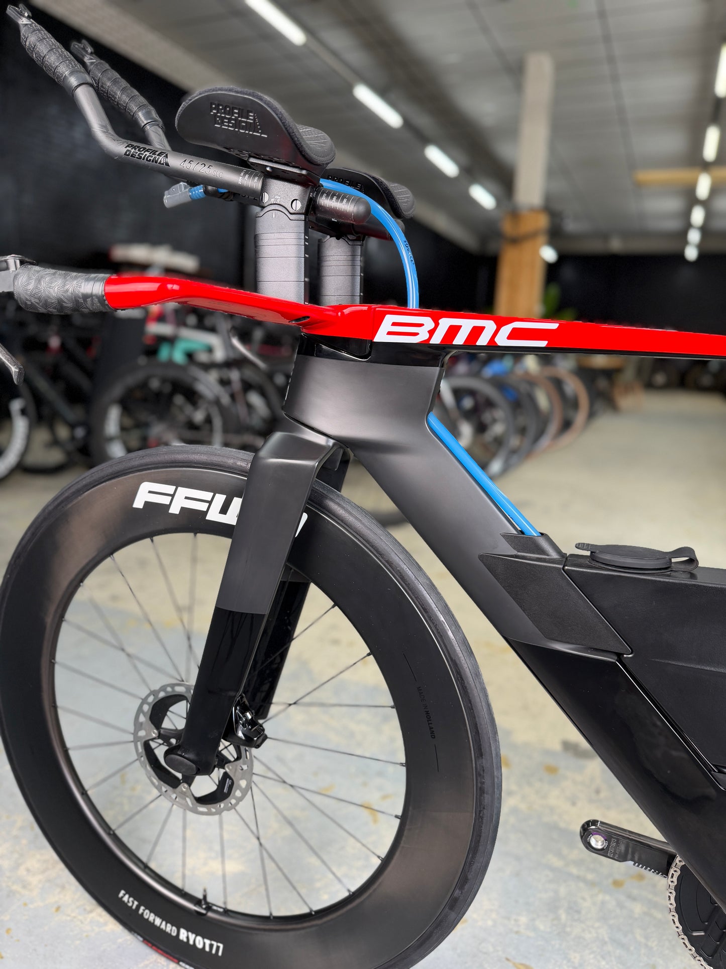 NIEUW BMC SpeedMachine 01 eTap Carbon TT