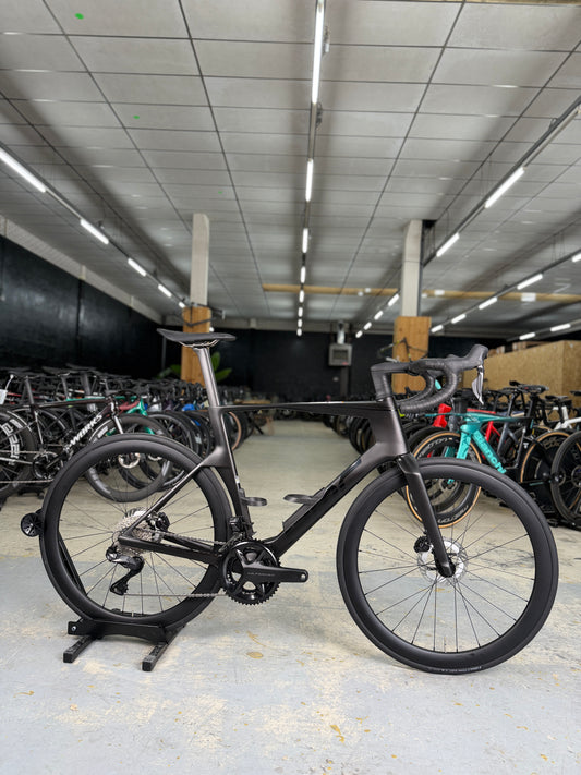 NIEUW BMC Teammachine R01 Di2 Carbon Racefiets