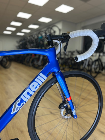 0km Showroom Model Cinelli Superstar Di2 Carbon Racefiets