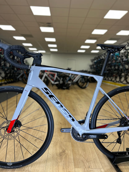 0km Showroom Model Sensa Giulia Di2 Carbon Racefiets