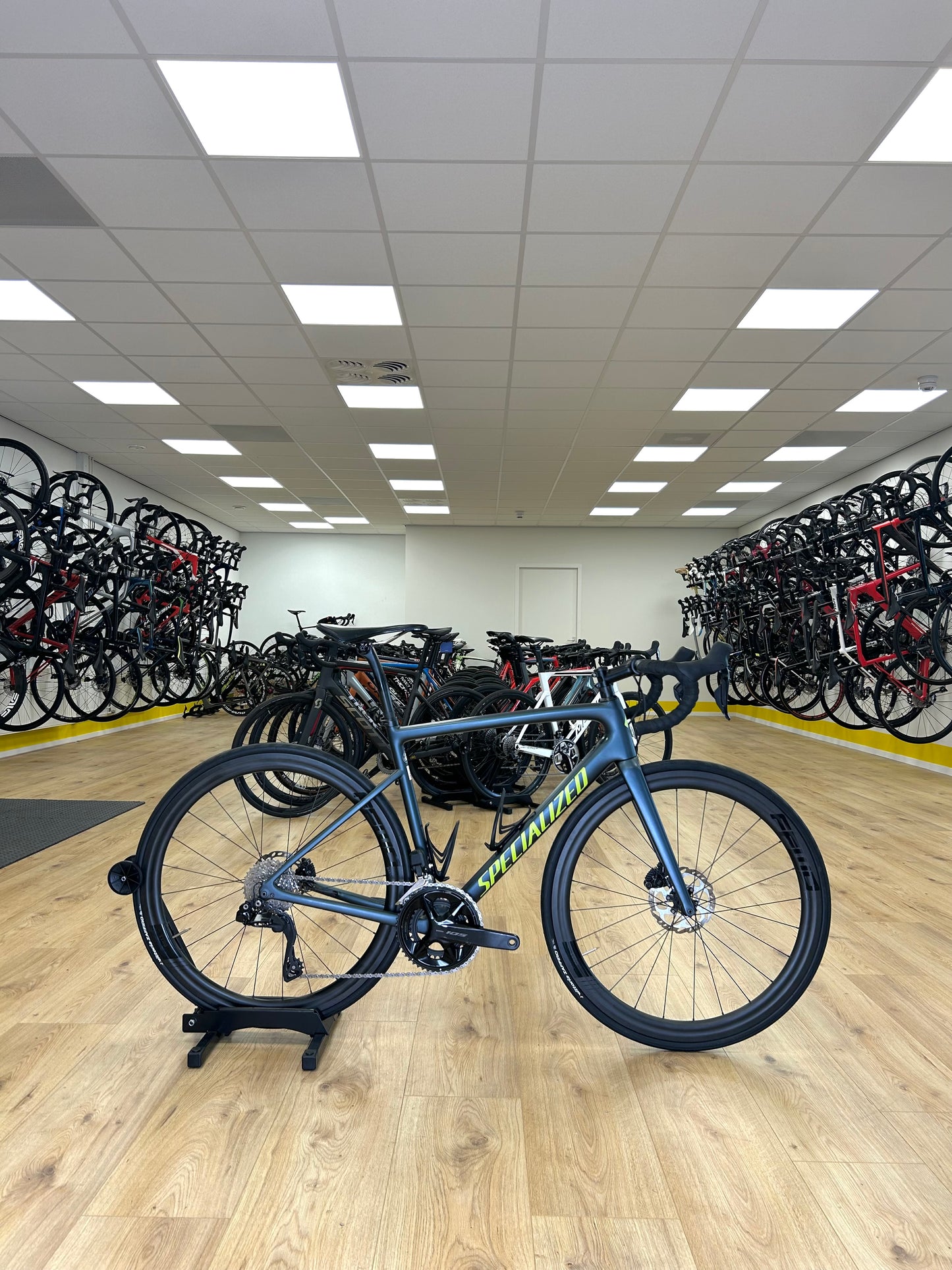 Specialized Tarmac Di2 Carbon Disc Racefiets