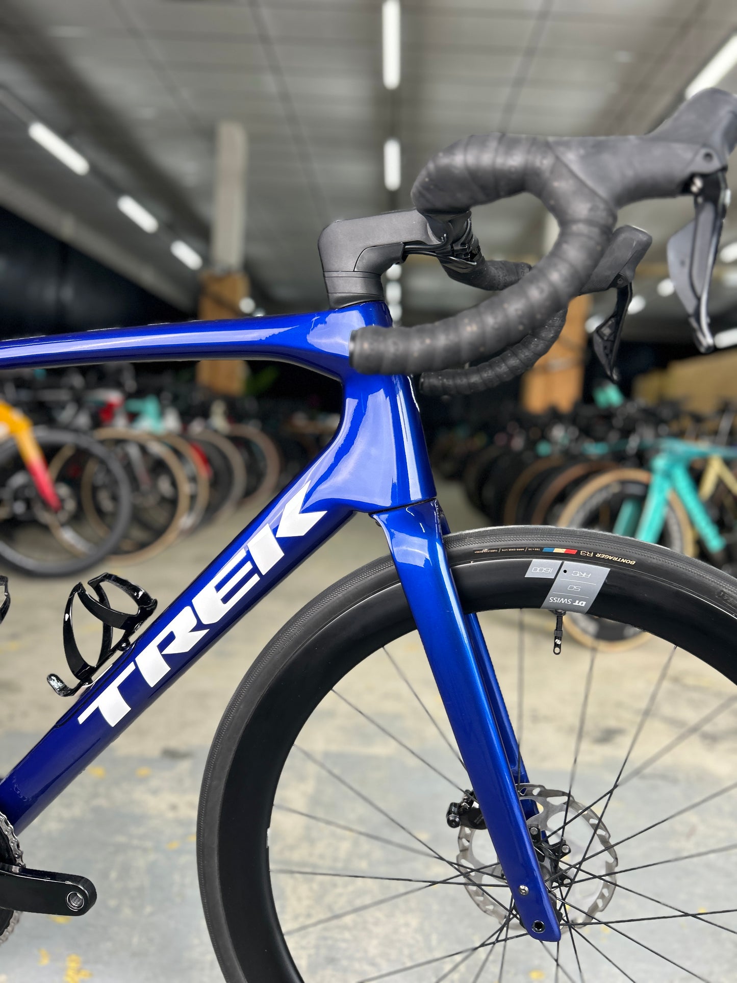 Trek Domane SL6 Di2 Carbon Road Bike