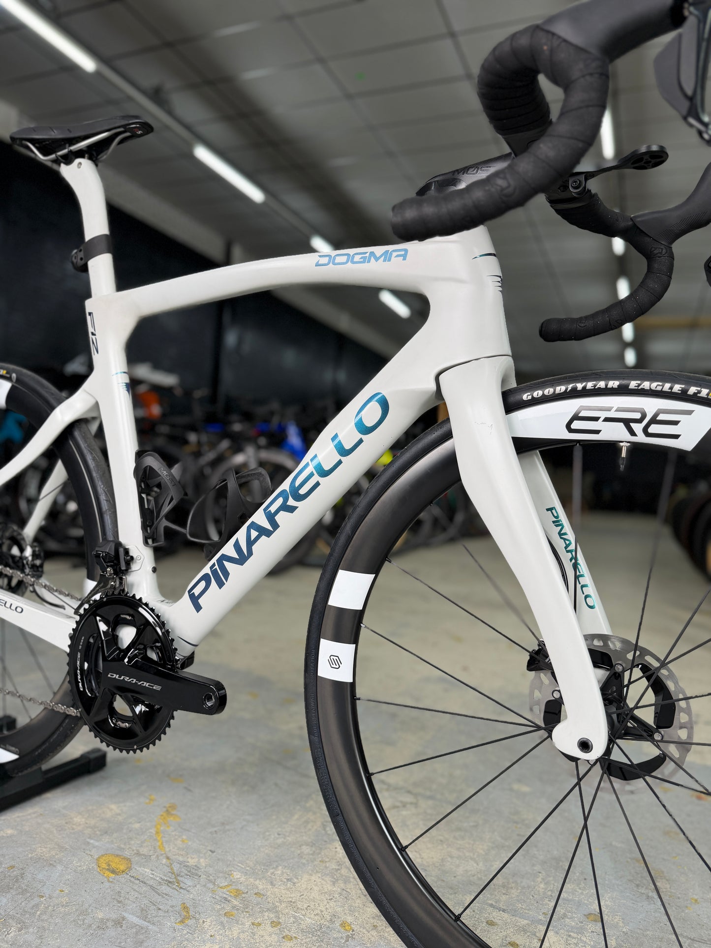 Pinarello Dogma F12 Dura Ace Di2 Carbon Road Bike
