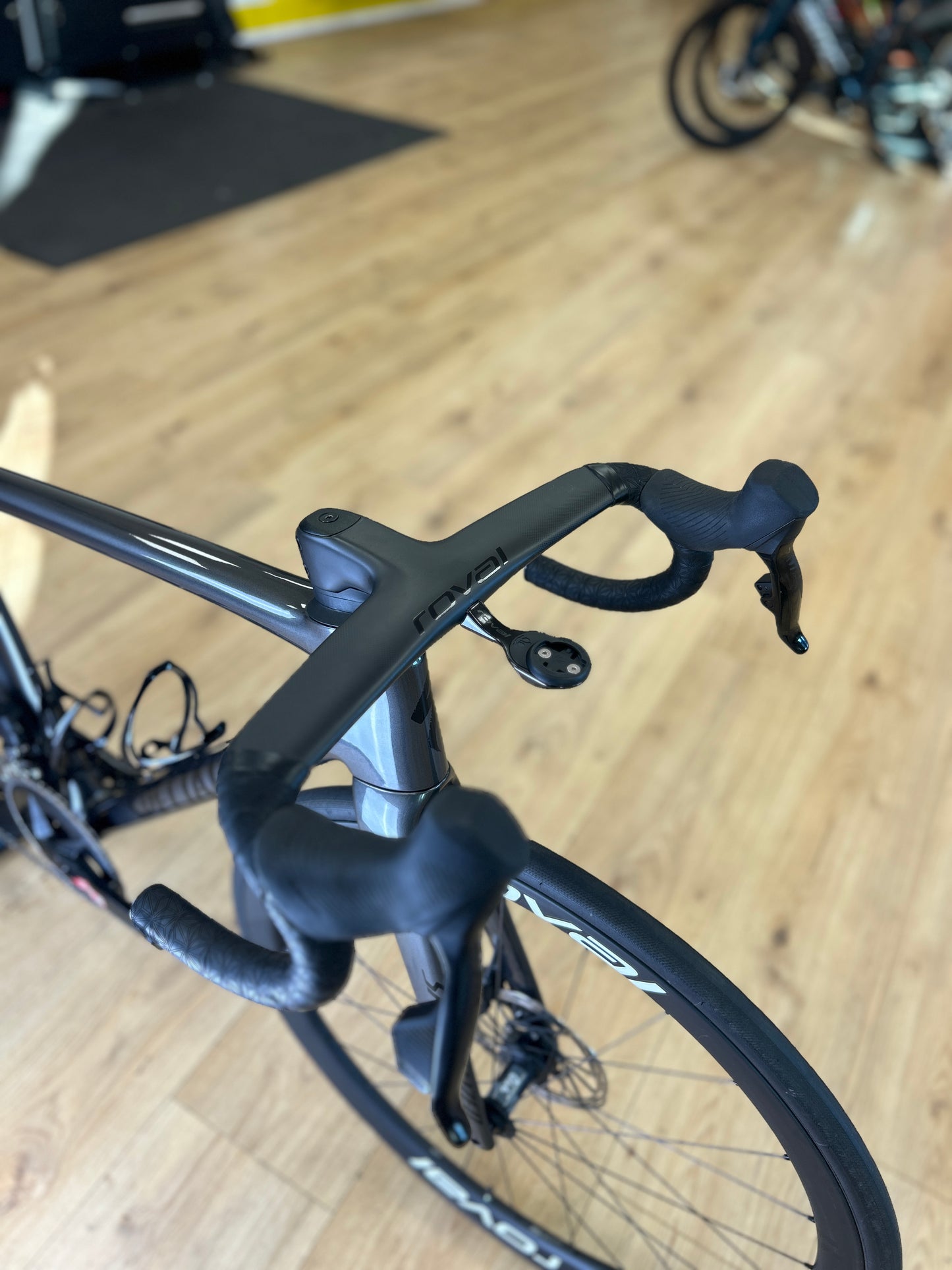 1000km Specialized Tarmac SL8 AXS Carbon Racefiets