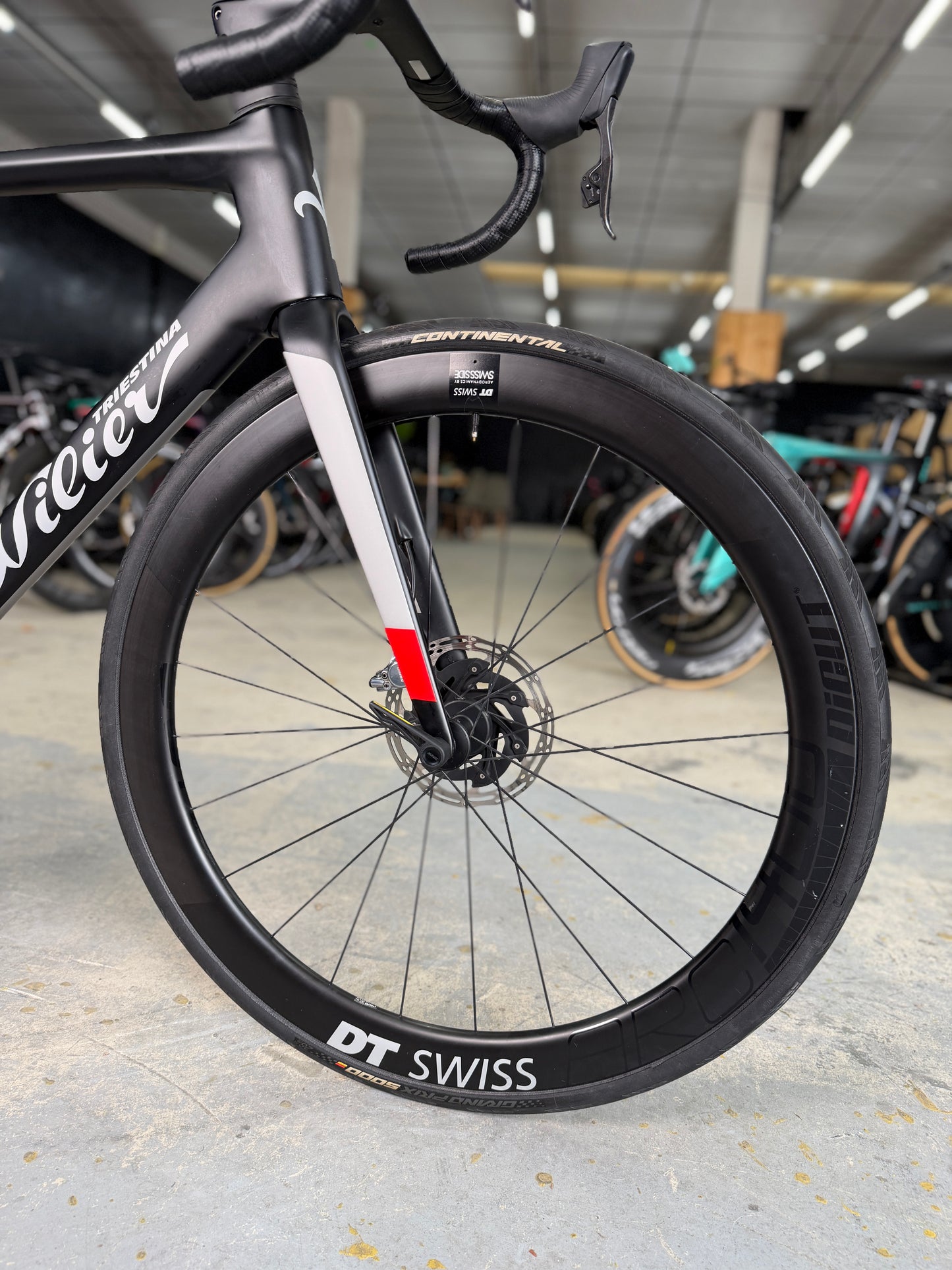 Wilier Filante SLR eTap Carbon Racefiets