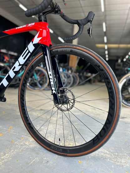 Trek Emonda SLR6 AXS Carbon Road Bike