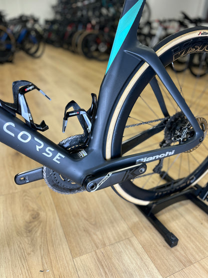 Bianchi Oltre RC Di2 Dura Ace Carbon Racefiets