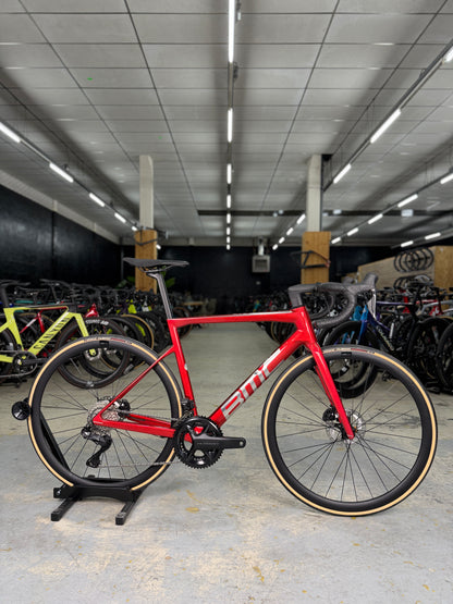 NIEUW BMC Teammachine SLR ONE Di2 Carbon Racefiets