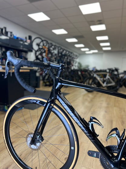 Giant TCR Advanced SL Di2 Carbon Road Bike