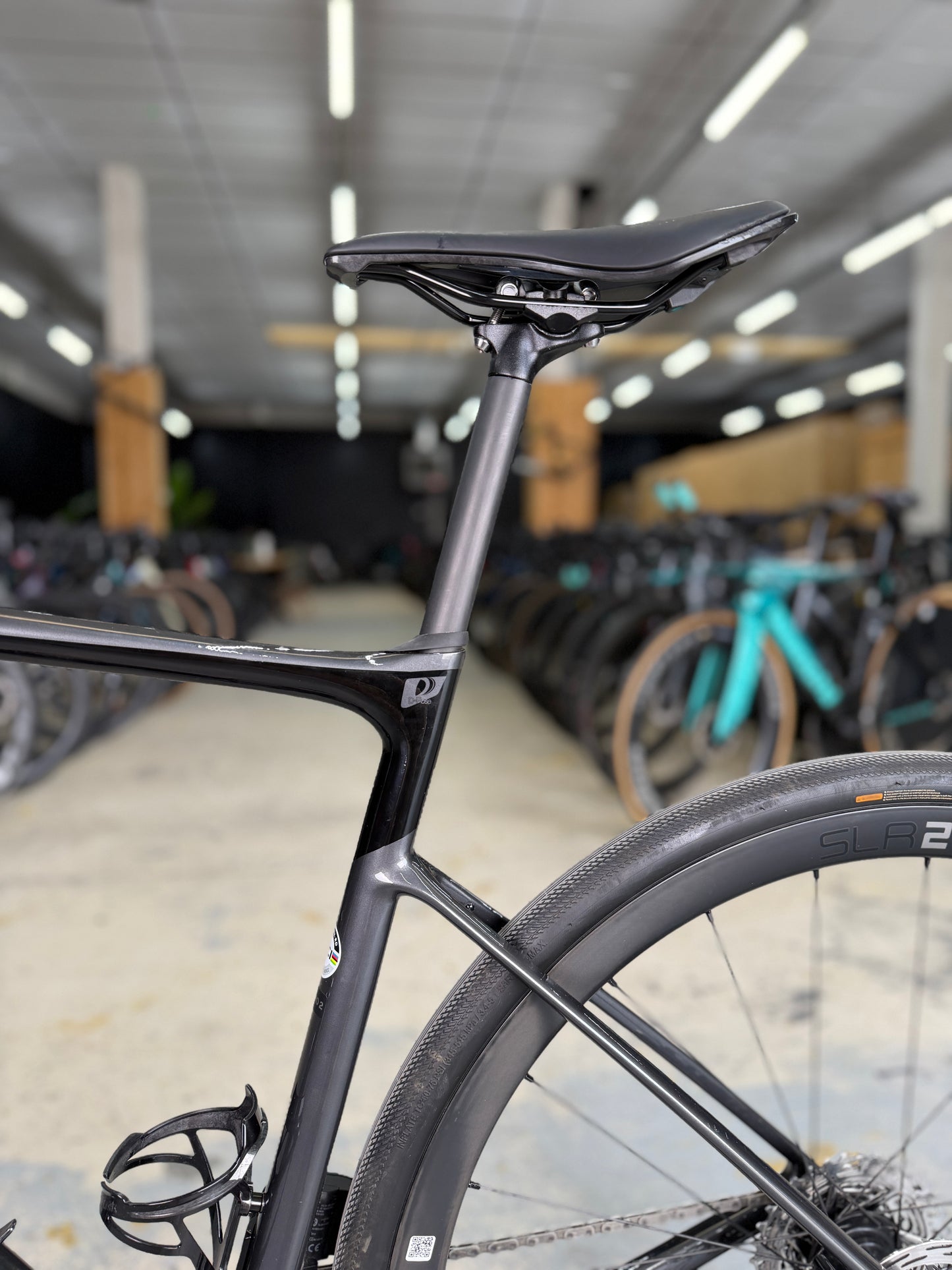Giant Defy Advanced Pro AXS Carbon Racefiets