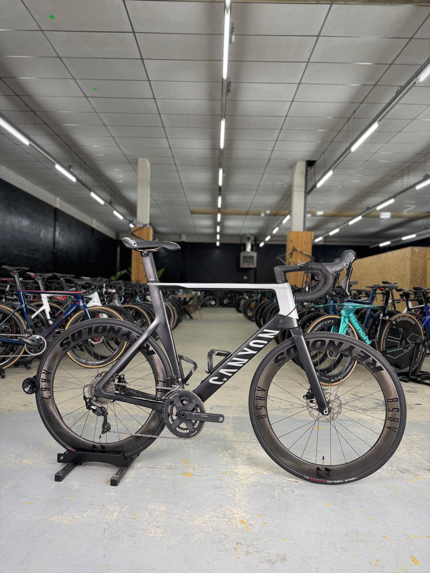 Canyon Aeroad Carbon Racefiets