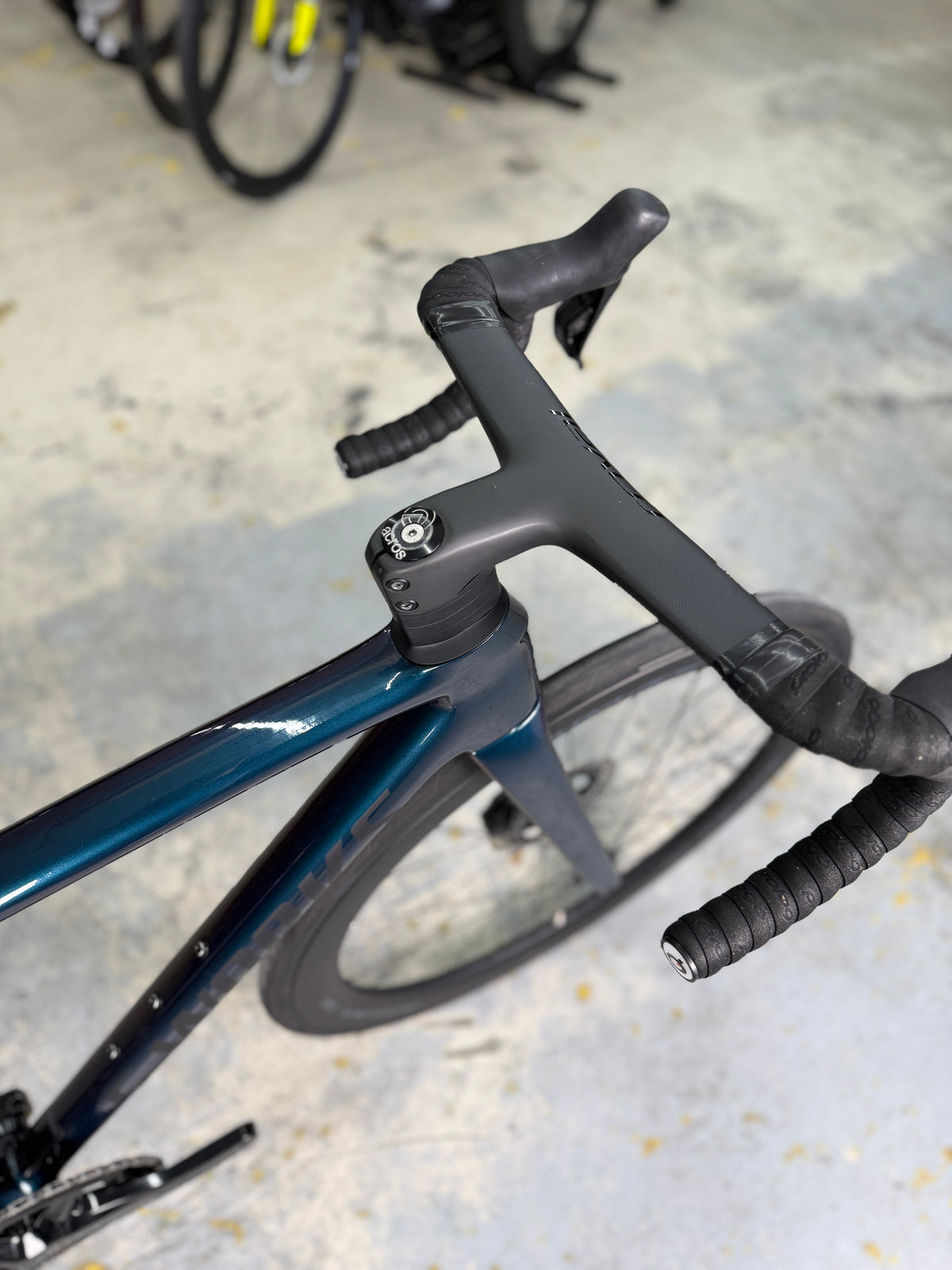 S-Works Tarmac SL8 Dura-Ace Di2 Carbon Road Bike