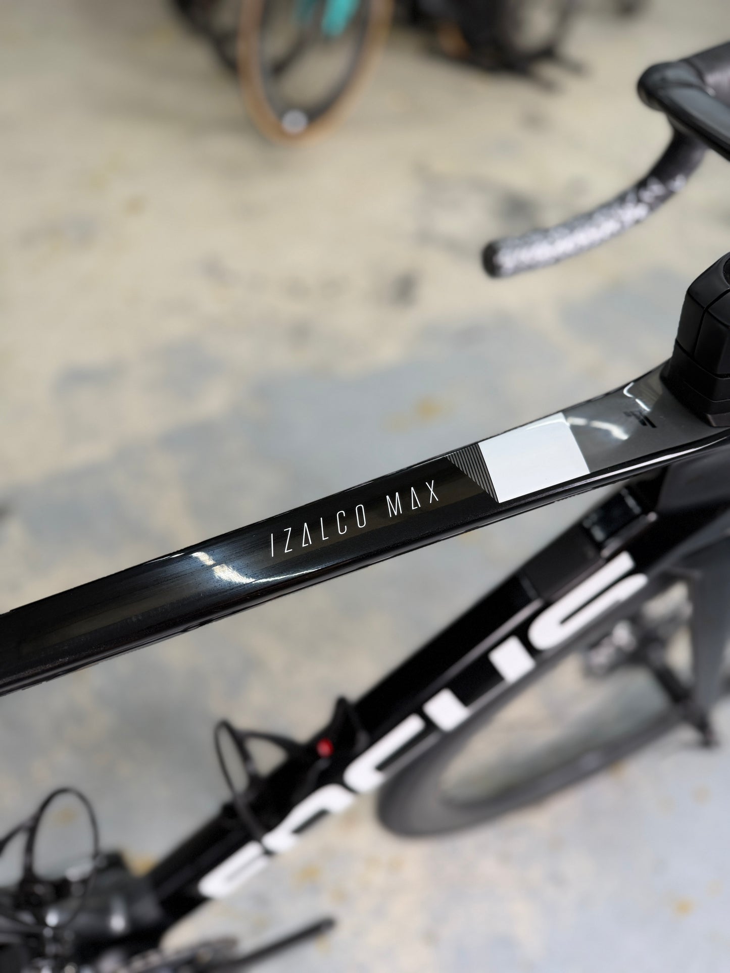Focus Izalco Max SRAM RED eTap Carbon Racefiets