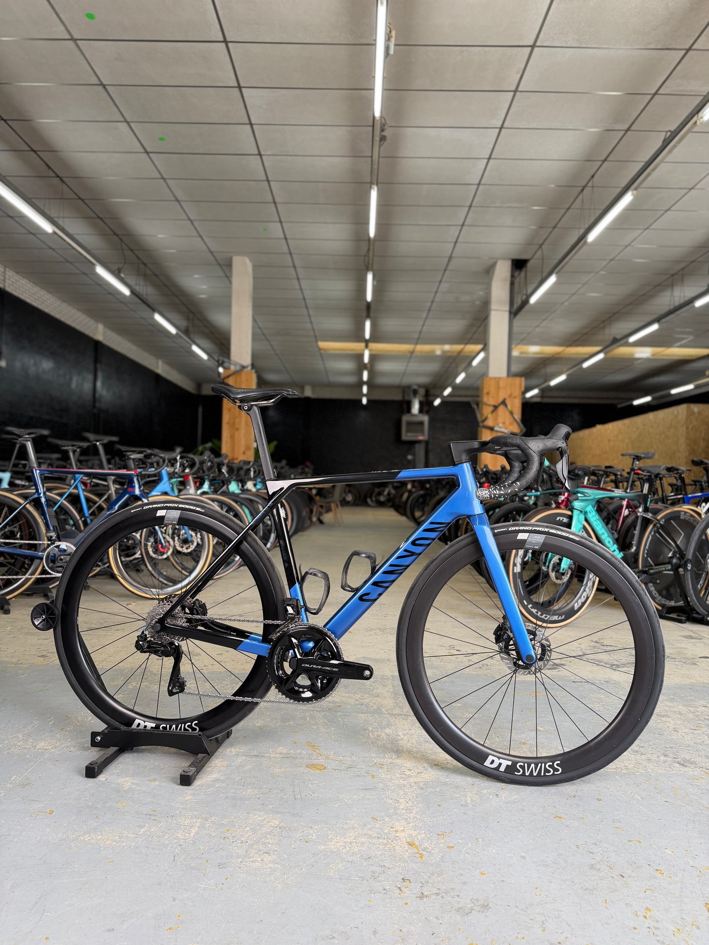 Canyon Ultimate Di2 Dura Ace Carbon Racefiets