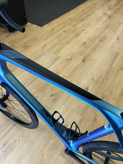 Merida Scultura Endurance 8000 Di2 Carbon Racefiets