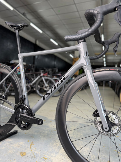 Isaac Element Di2 Carbon Racefiets