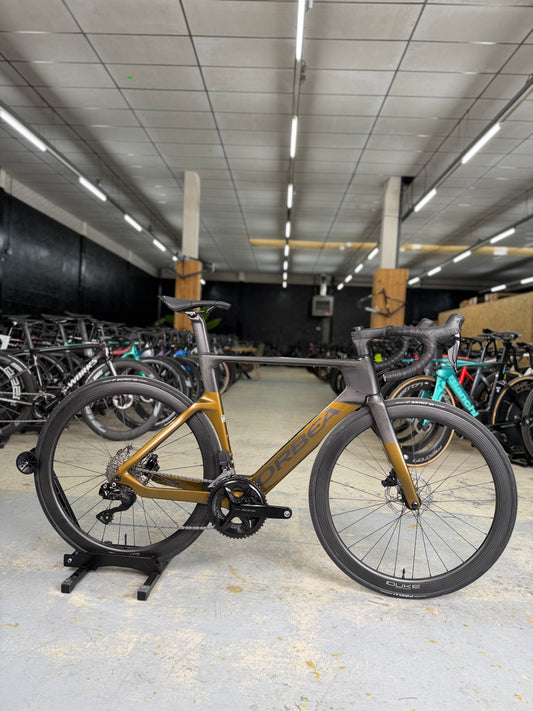 Orbea Orca Aero M30iLTD Di2 Carbon Racefiets