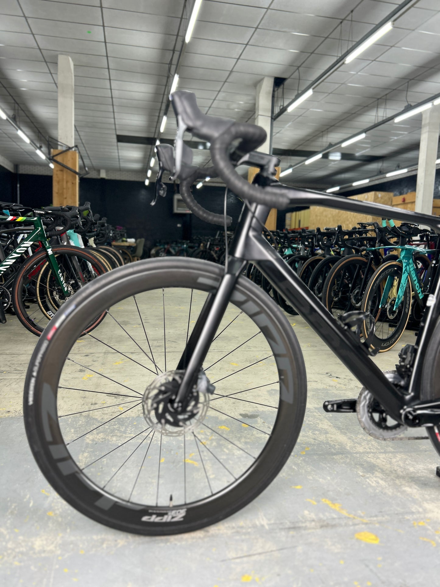 BMC Roadmachine ONE AXS Carbon Road Bike
