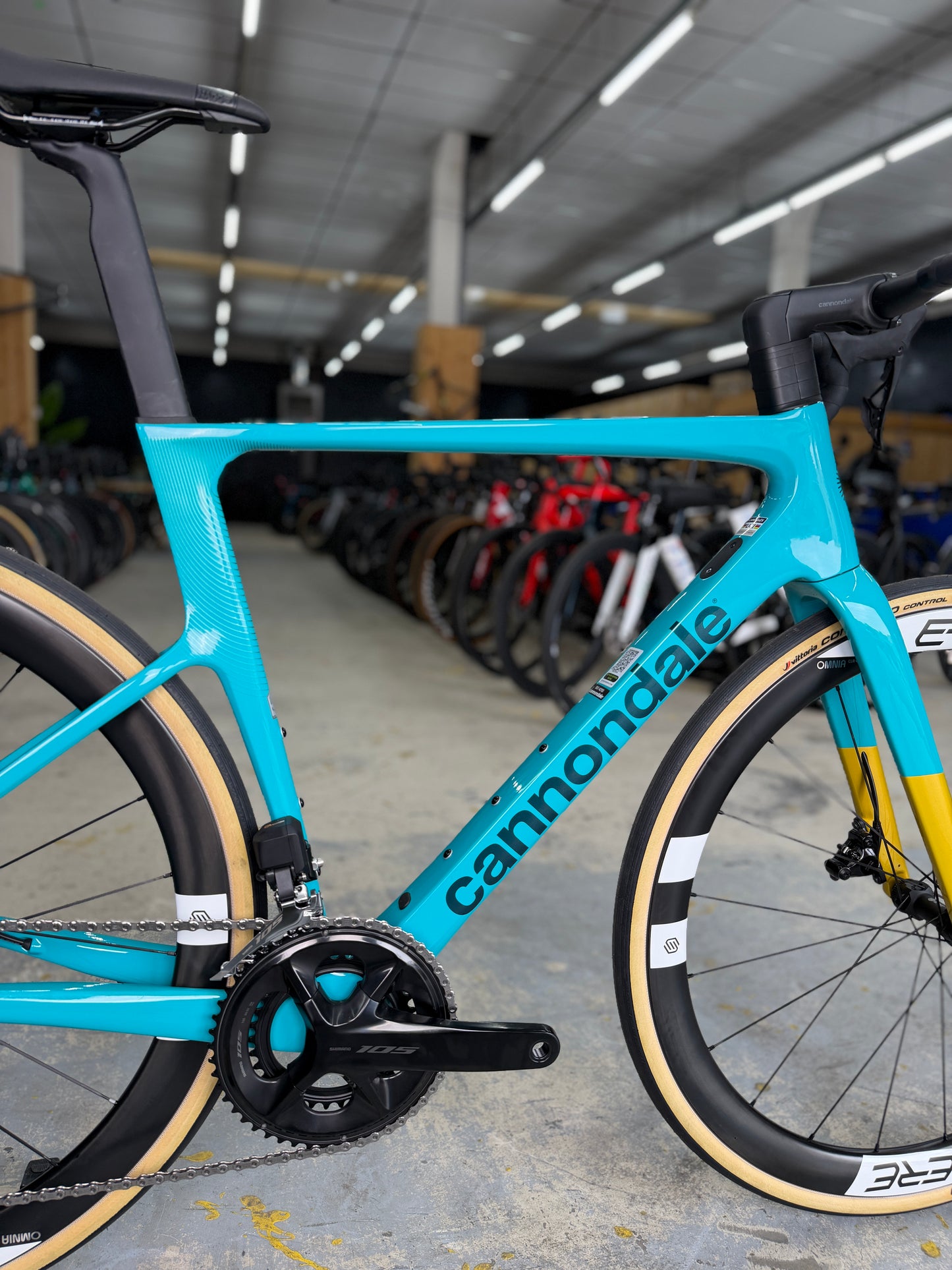 NIEUW Cannondale SuperSix EVO 3 Di2 Carbon Racefiets