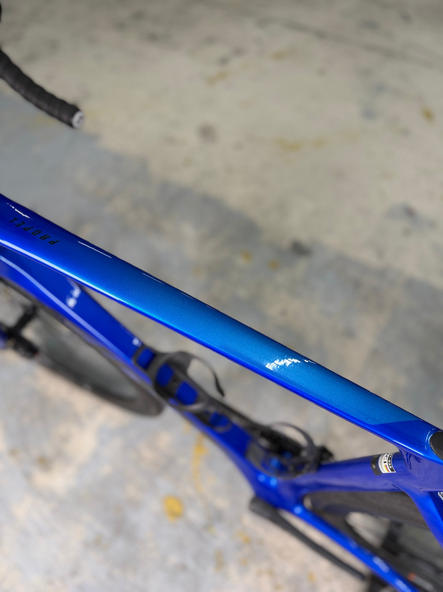Giant Propel Advanced 2 Carbon Road Bike