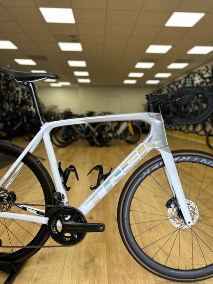 Trek Emonda SL7 Di2 Carbon Road Bike